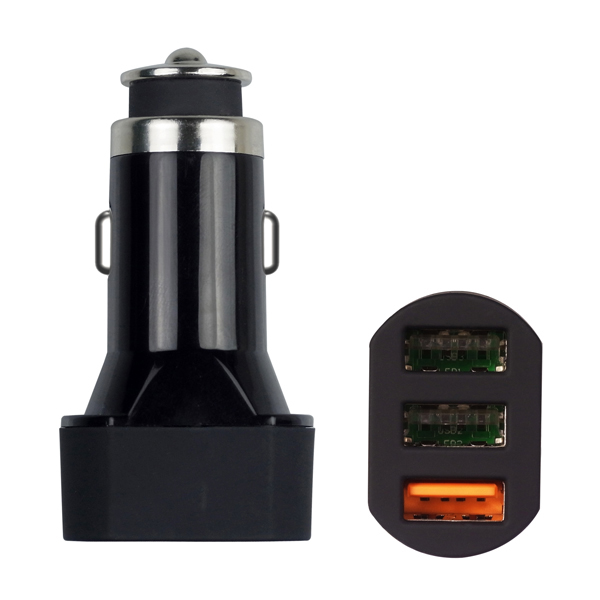 3 USB車載充電器