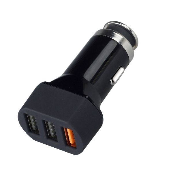 3 USB車載充電器