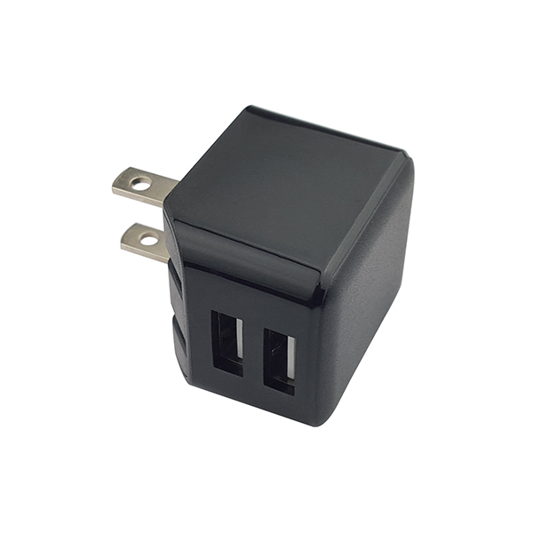 迷你美規(guī)折疊雙USB充電器-ST630