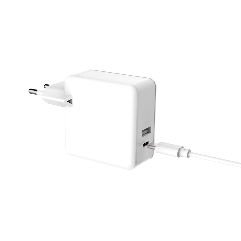 45W PD+USB 充電器-ST680 45W PD+USB 充電器-ST680