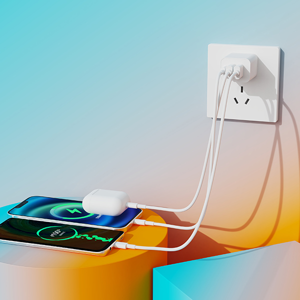 15W三口充電器2A+1C ST790 中規(guī)