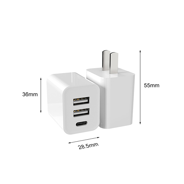 15W三口充電器2A+1C ST790 中規(guī)