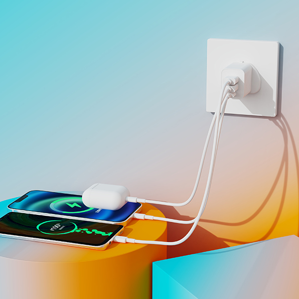 15W三口充電器2A+1C ST790 英規(guī) 15W三口充電器2A+1C ST790 英規(guī)